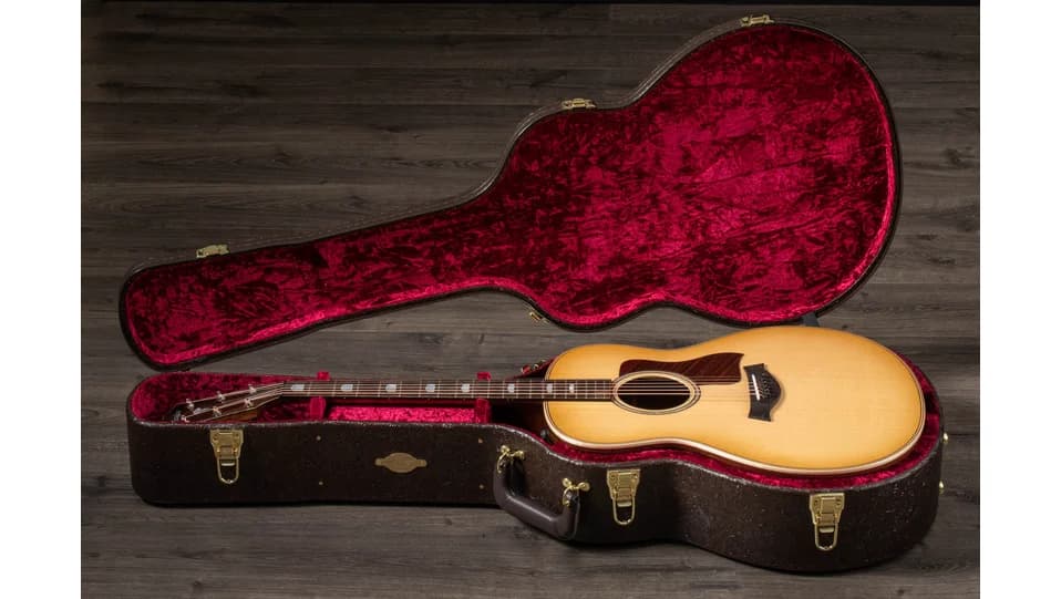Taylor 818e — photo 3