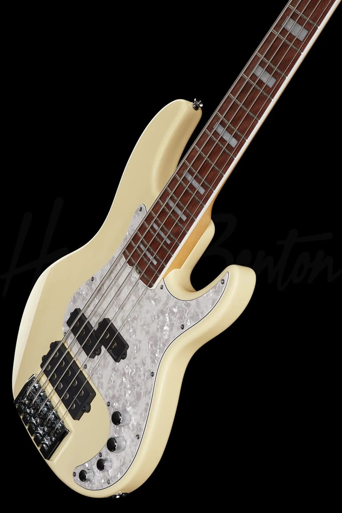 Harley Benton Enhanced MP-5EB Crème — photo 6