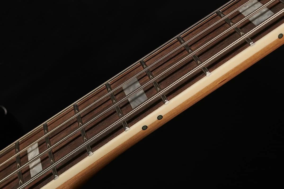 Harley Benton MV-4PJ LH Black — photo 6
