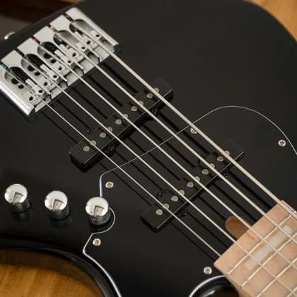 Cort Elrick NJS 5 Bass — photo 3