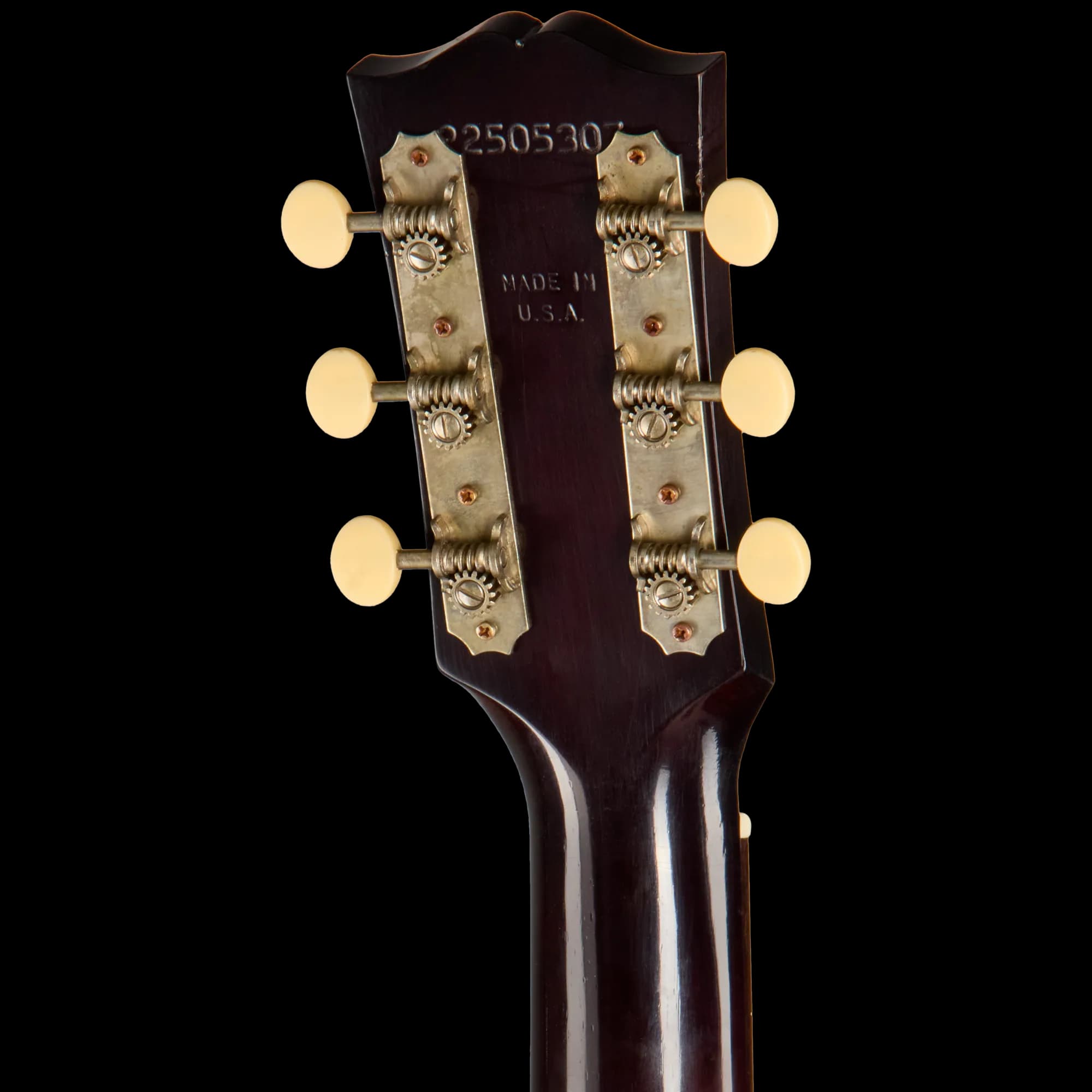 Gibson 1942 Banner J-45 Reissue with HiFi, Ultra Light Aged, Vintage Sunburst — photo 6