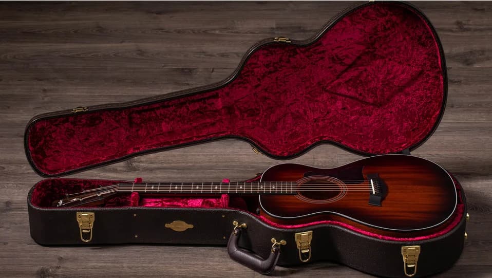 Taylor 322e — photo 3