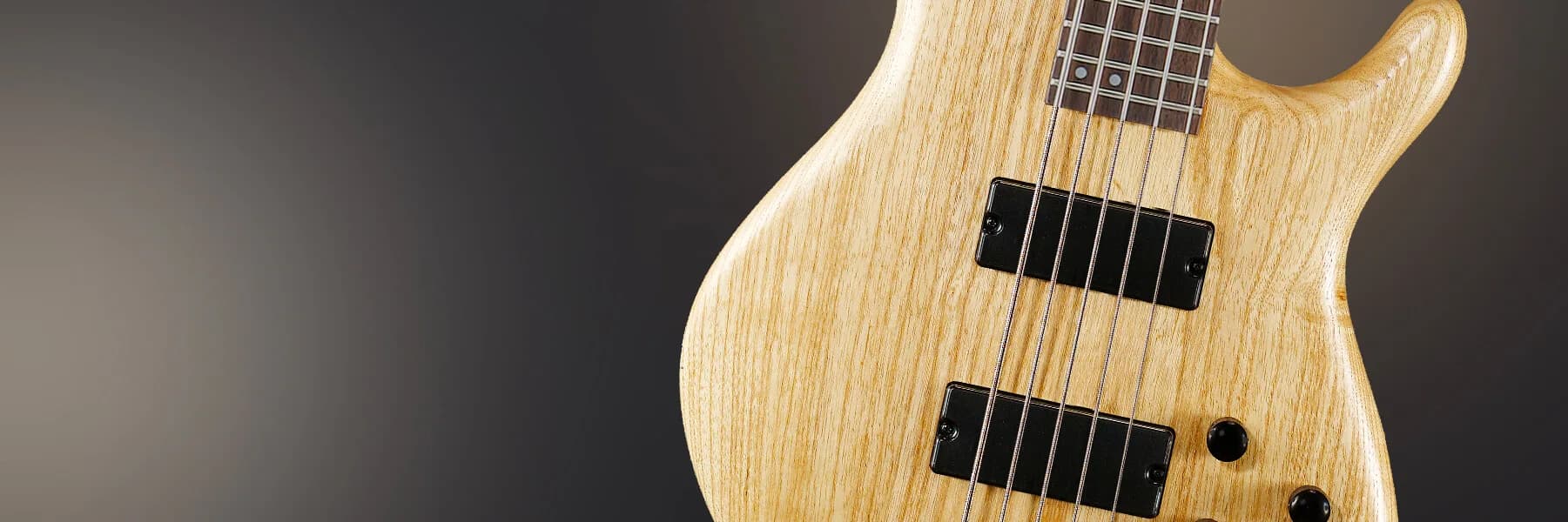 Cort Action DLX V AS