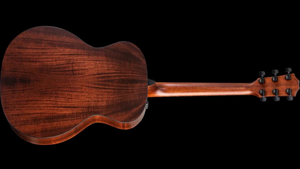 Taylor 324e — photo 2