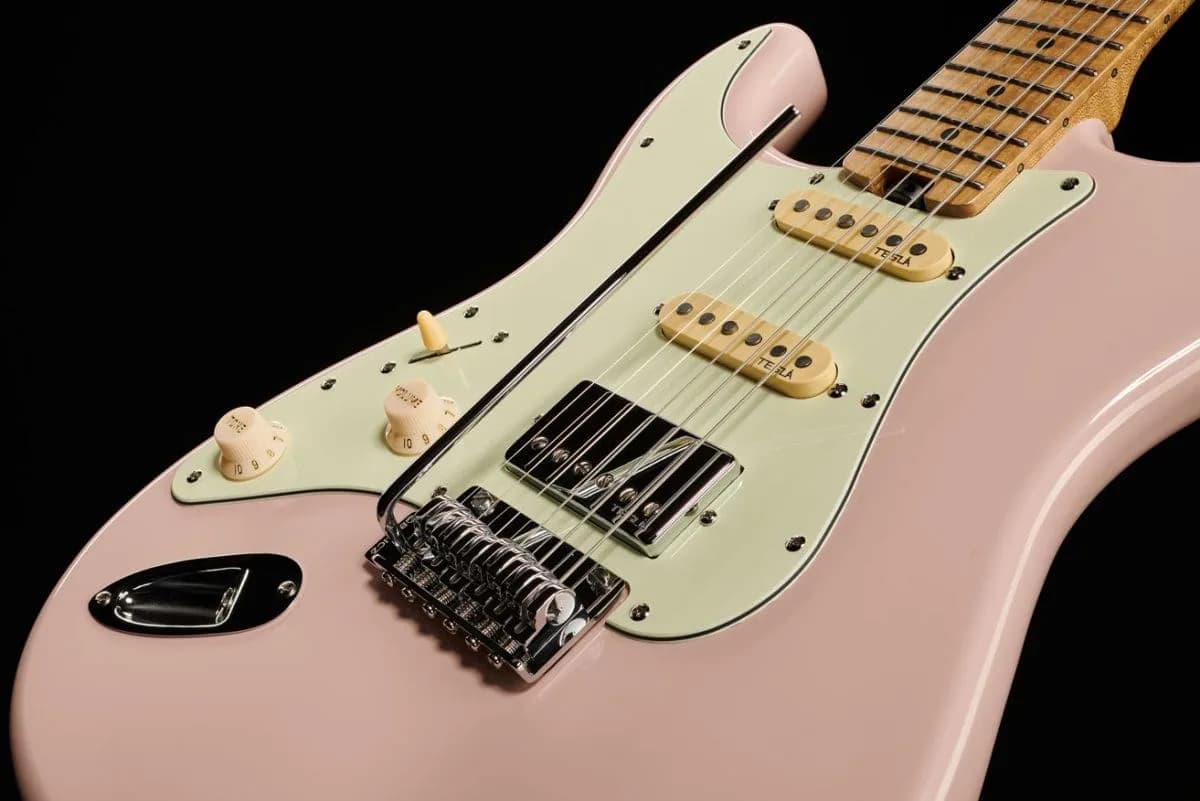 Harley Benton ST-Modern Plus MN HSS LH Shell Pink — photo 6