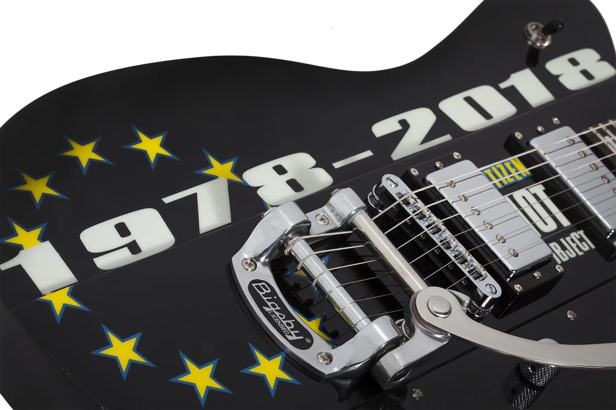 Schecter Robert Smith UltraCure 40th Anniversary — photo 3